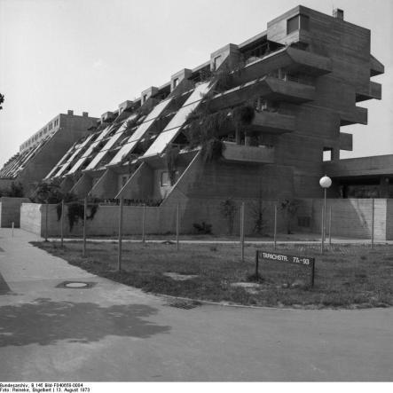 Peter Faller / Hermann Schröder: Residential Complex Tapachstraße - # ...